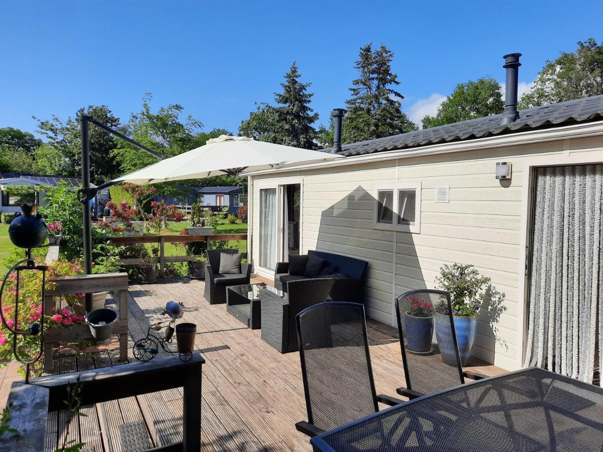 Chalet De Huismus Rijs Екстер'єр фото