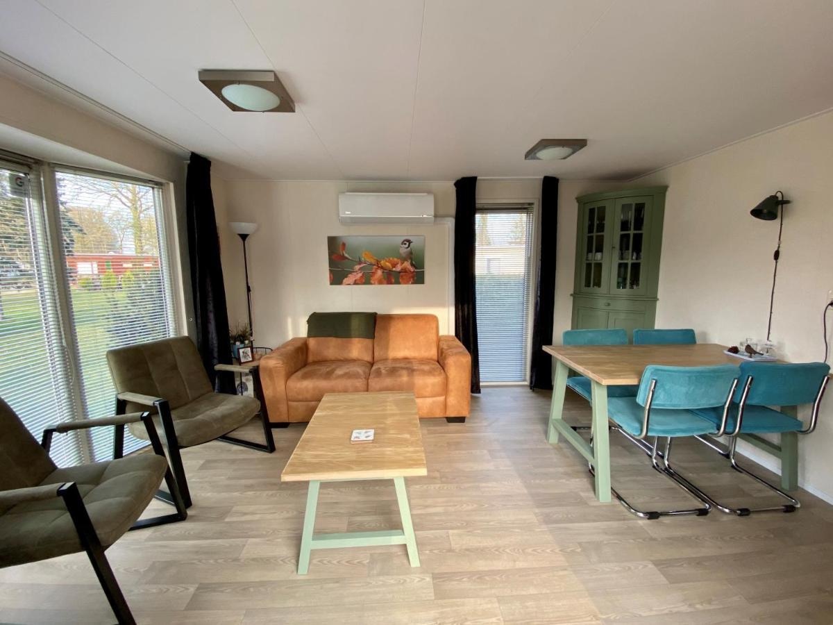 Chalet De Huismus Rijs Екстер'єр фото