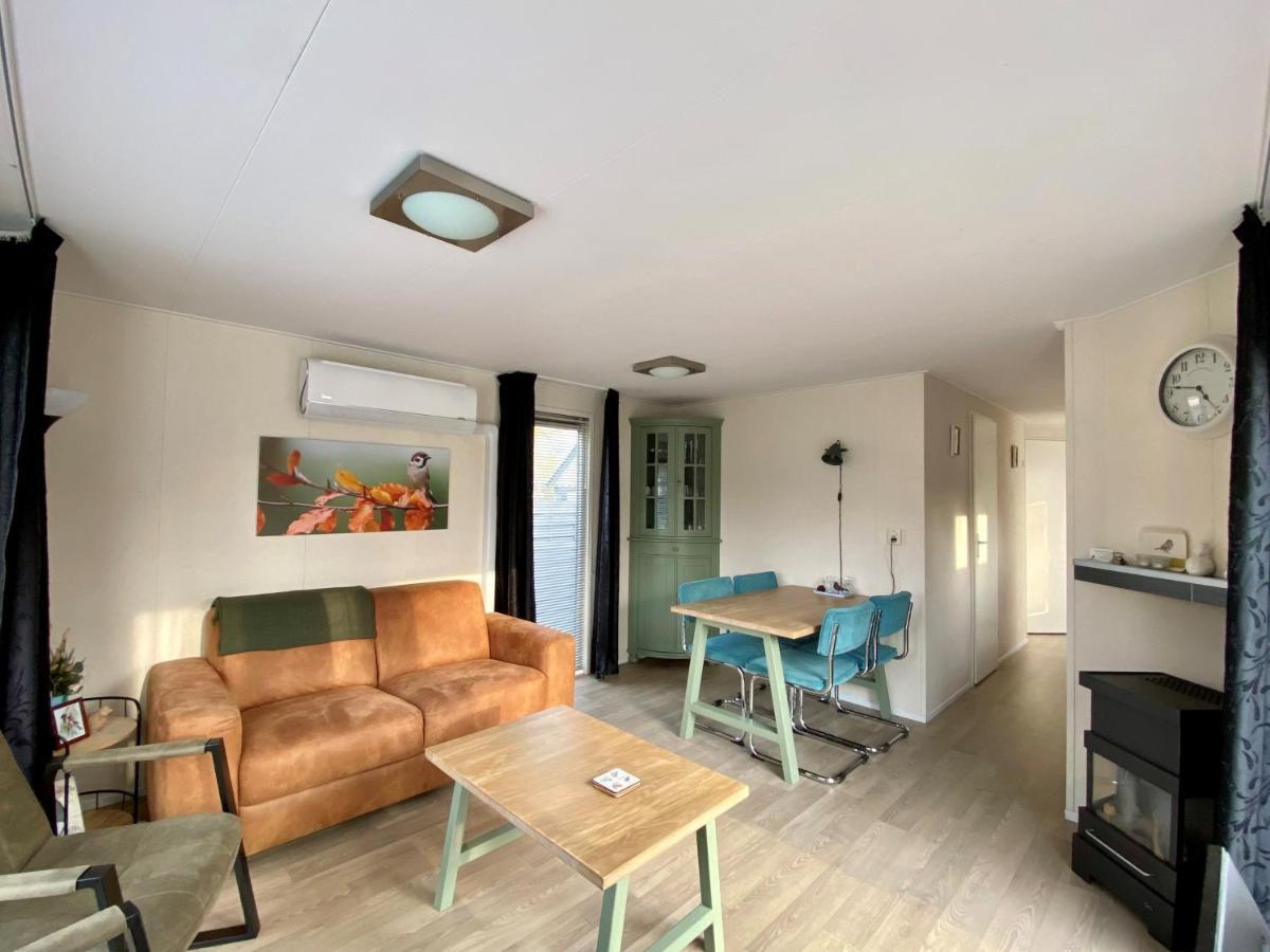 Chalet De Huismus Rijs Екстер'єр фото